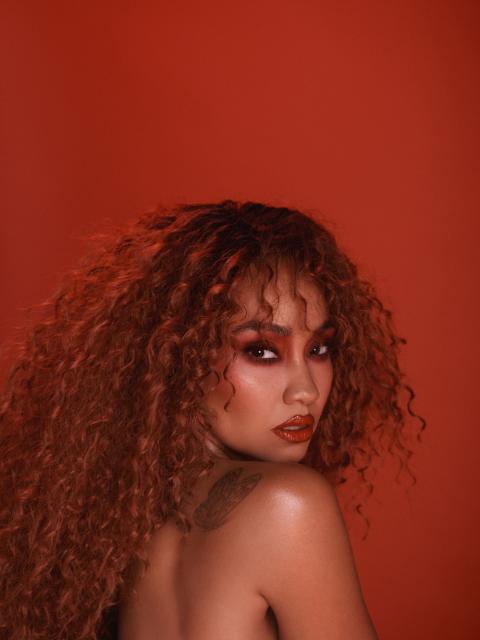 Leigh-Anne My Ego Told Me To Independent Albums Chart Number 1